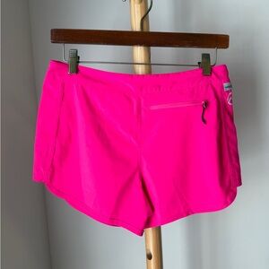 Magellan Hot Pink Flat Front Women’s Shorts Size Large Performance Hiking Fish